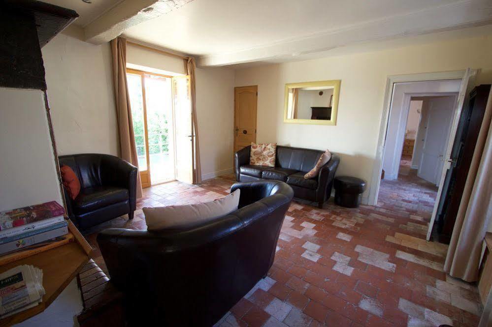 Ancienne Ecole Bed and Breakfast Cazaux-Villecomtal Buitenkant foto